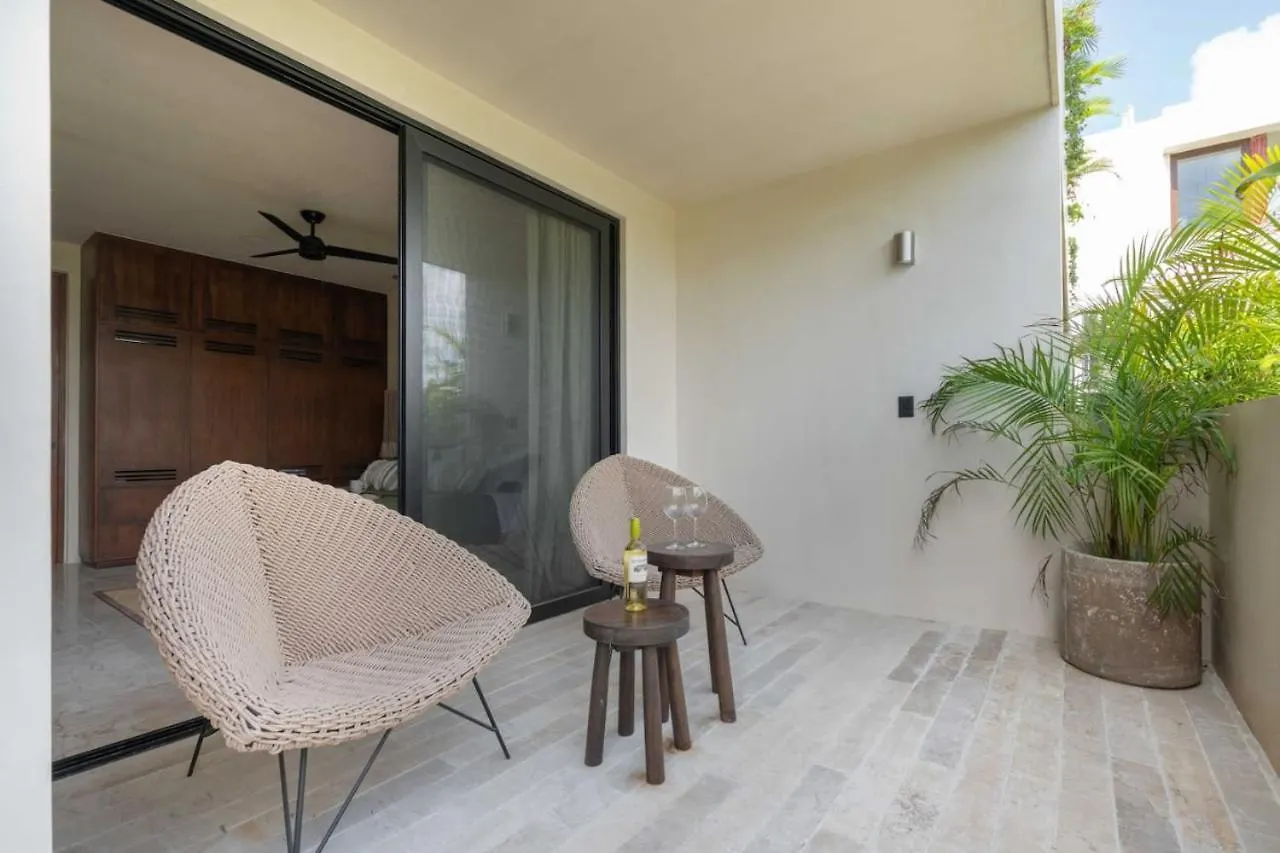 Itza Maya Beach Club Access Tulum 0*,  Meksika
